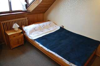 Отели типа «постель и завтрак» Jabłoniowy Dworek Kociewie Malenin Двухместный номер с 1 кроватью или 2 отдельными кроватями-1